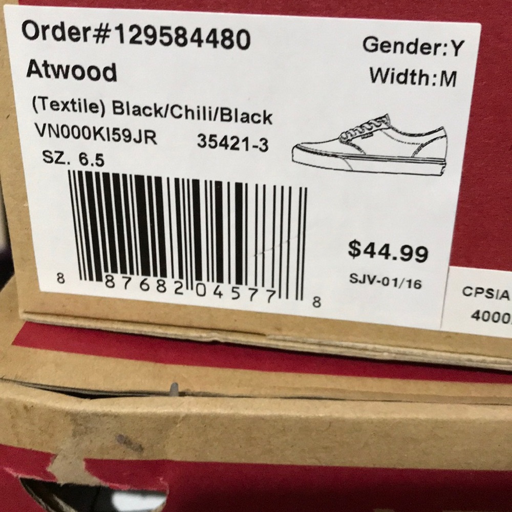Vans - Picture 6 of 6